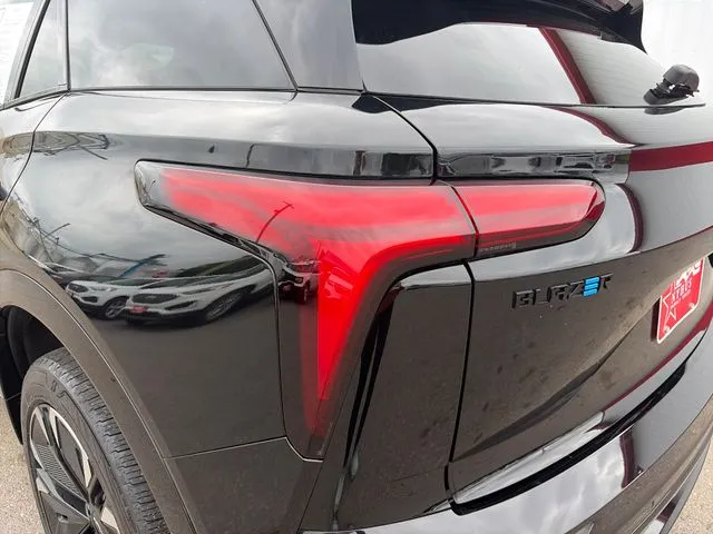 Chevrolet Blazer photo 21