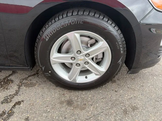 Chevrolet Malibu photo 14