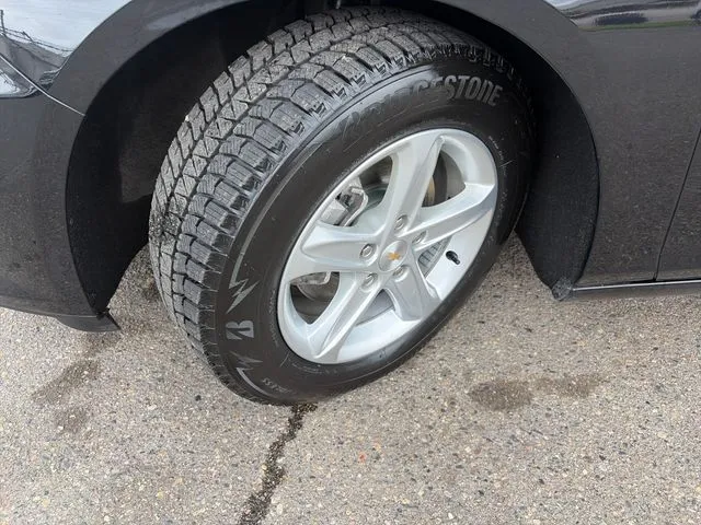 Chevrolet Malibu photo 17