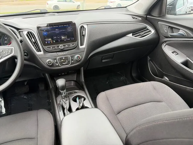 Chevrolet Malibu photo 33