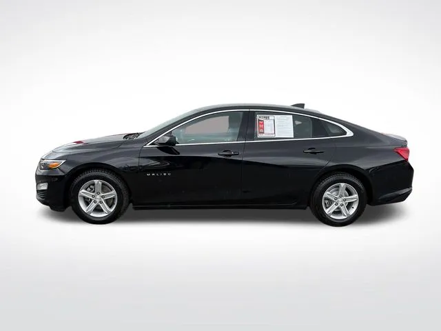 Chevrolet Malibu photo 3