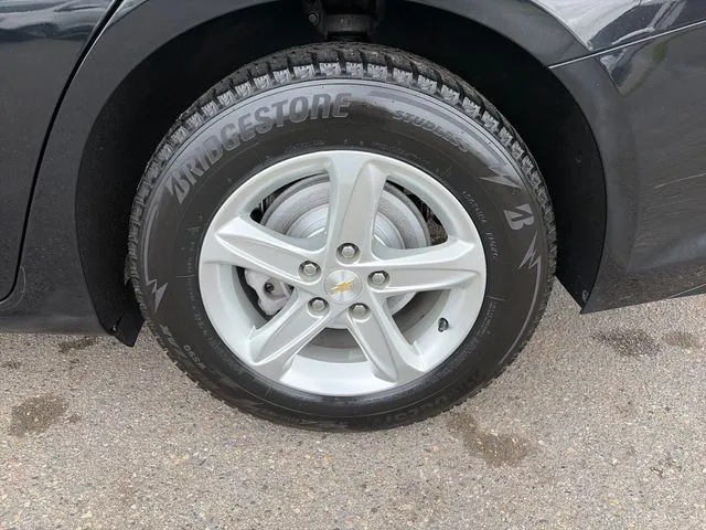 Chevrolet Malibu photo 15