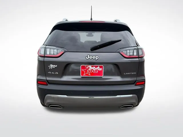 Jeep Cherokee photo 5