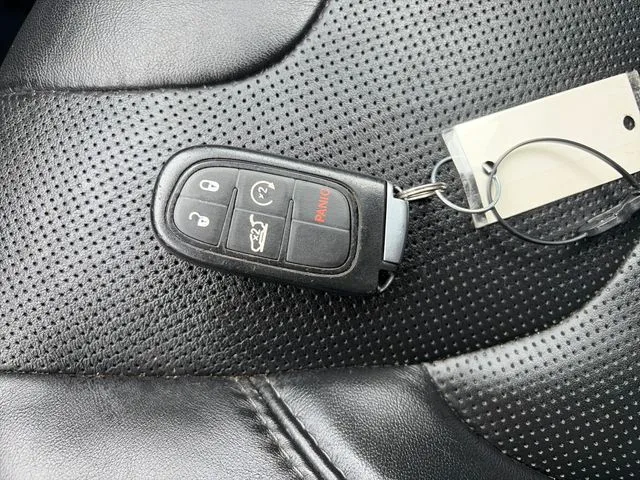 Jeep Cherokee photo 54