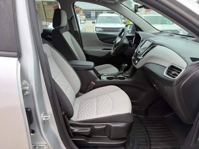 Chevrolet Equinox photo 22