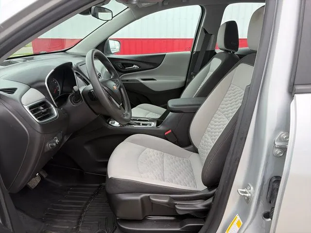 Chevrolet Equinox photo 21