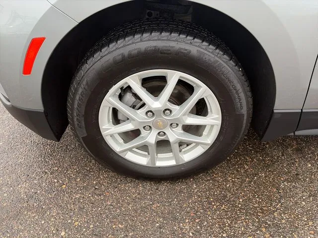 Chevrolet Equinox photo 12