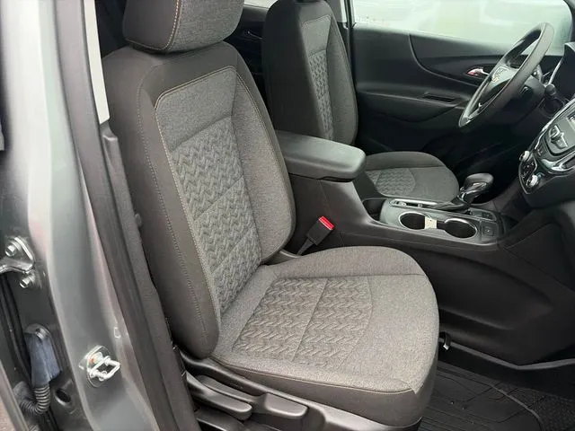 Chevrolet Equinox photo 37
