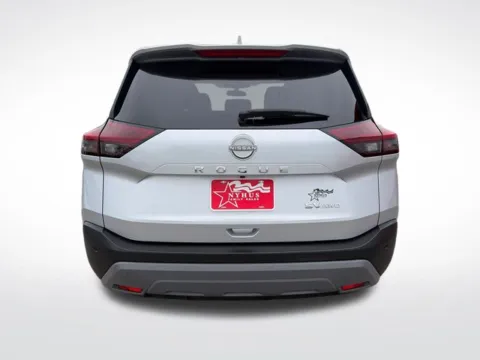 More photos of 2022 Nissan Rogue SV at Nyhus Family Sales, MN