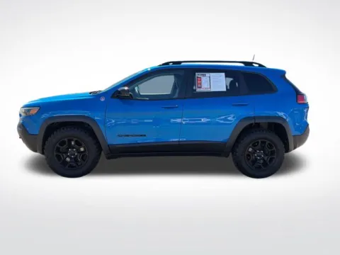More photos of 2023 Jeep Cherokee Trailhawk at Nyhus Family Sales, MN