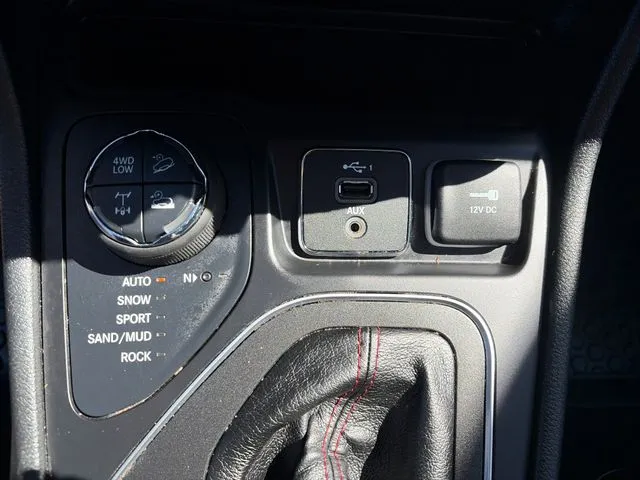 Jeep Cherokee photo 58