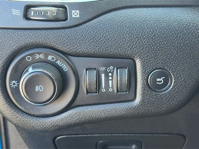 Jeep Cherokee photo 59