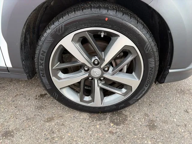 Hyundai Kona photo 14