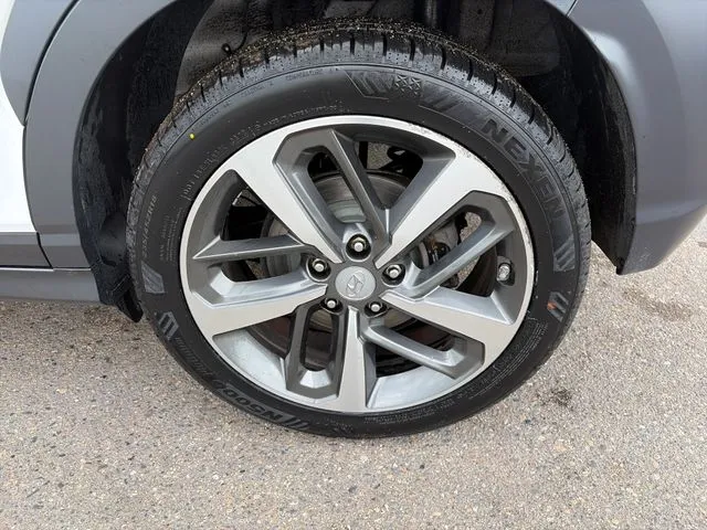 Hyundai Kona photo 15