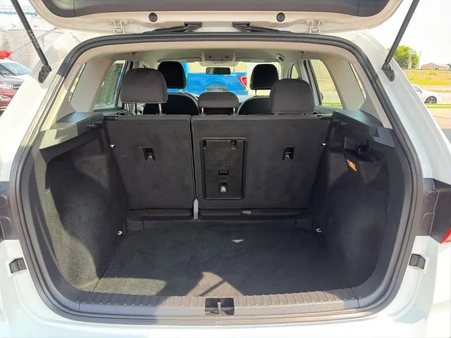 Volkswagen Taos photo 40