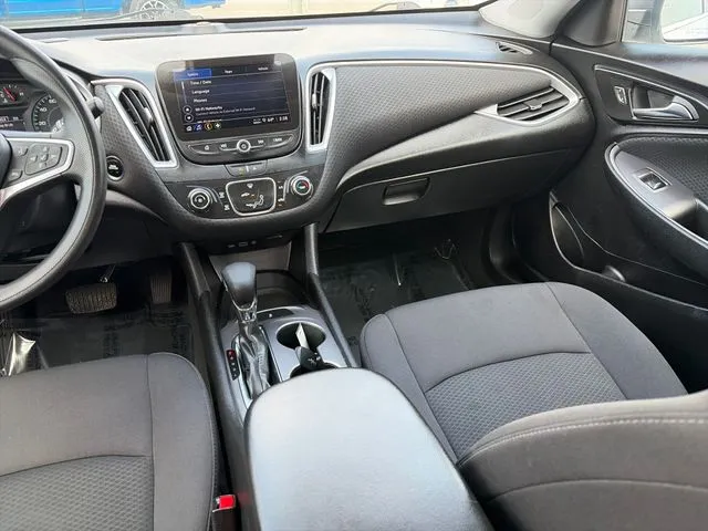 Chevrolet Malibu photo 32