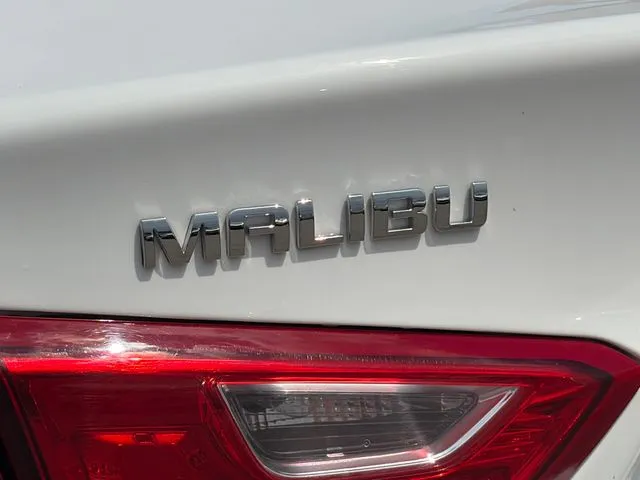 Chevrolet Malibu photo 20