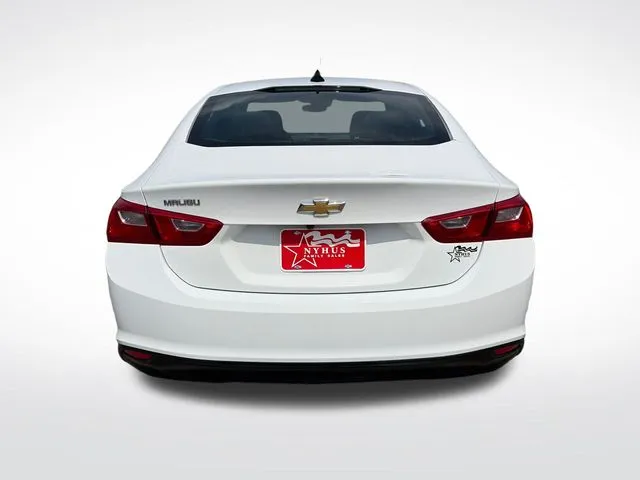 Chevrolet Malibu photo 5