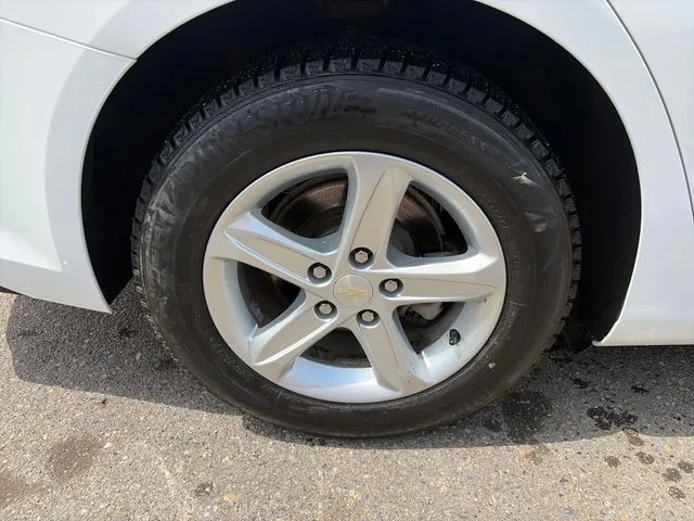 Chevrolet Malibu photo 15