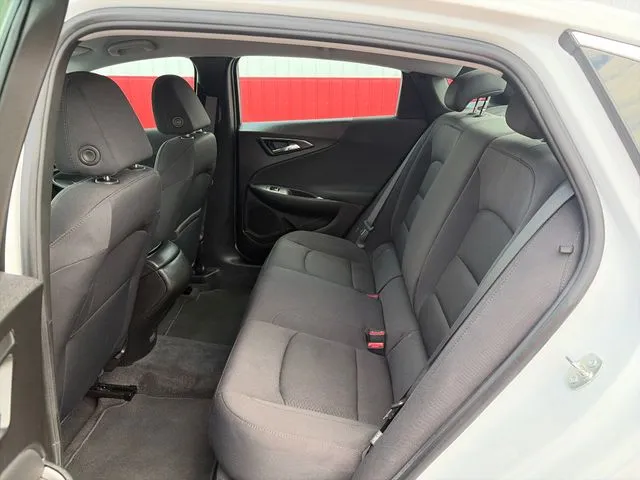 Chevrolet Malibu photo 39