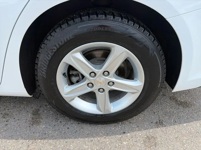 Chevrolet Malibu photo 14