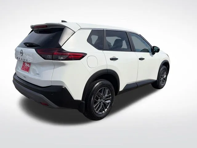Nissan Rogue photo 7
