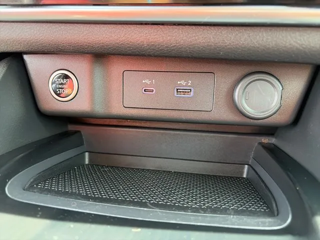 Nissan Rogue photo 52