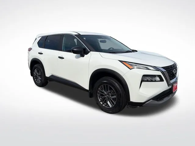 Nissan Rogue photo 9
