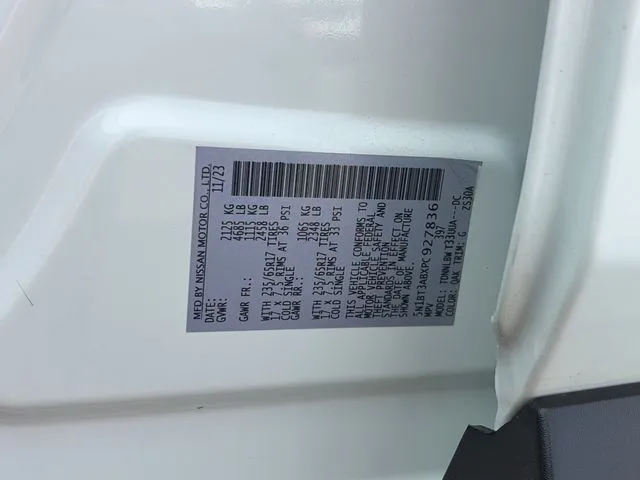 Nissan Rogue photo 48