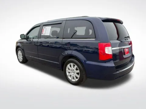 More photos of 2016 Chrysler Town & Country LX at Nyhus Family Sales, MN