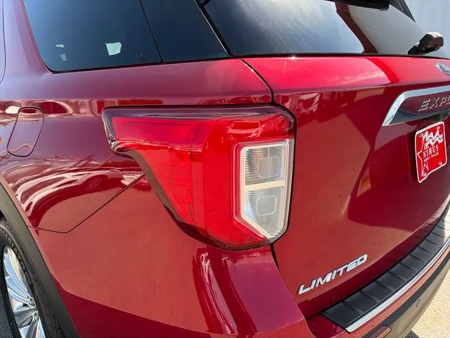 Ford Explorer photo 21