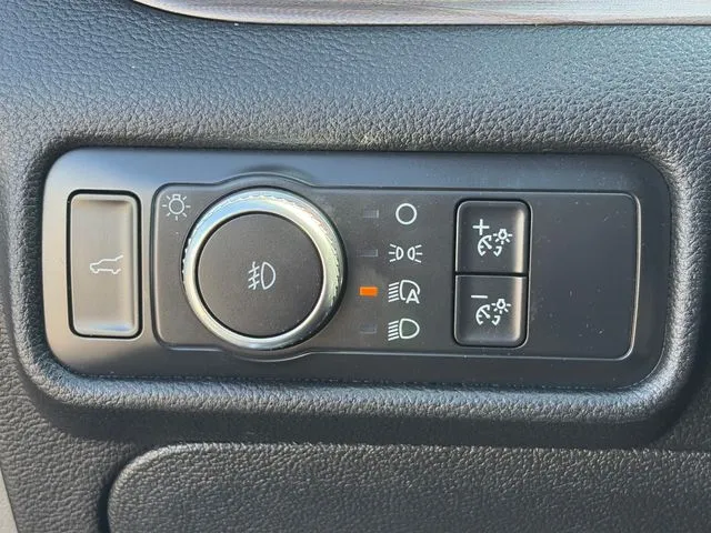 Ford Explorer photo 64