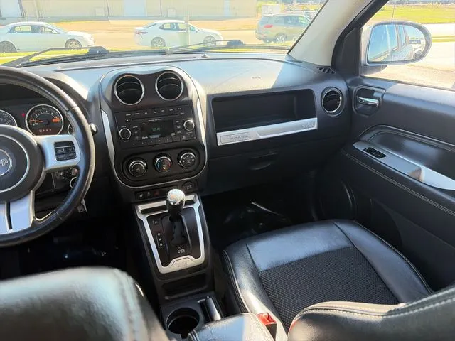 Jeep Compass photo 32