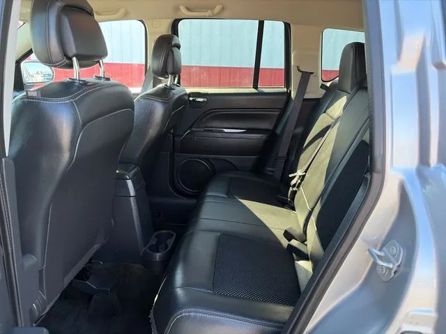 Jeep Compass photo 38
