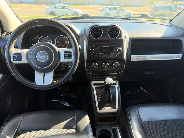 Jeep Compass photo 31