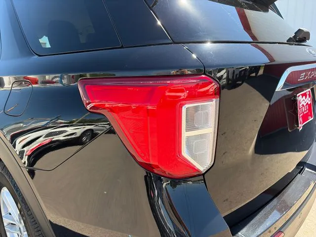 Ford Explorer photo 20
