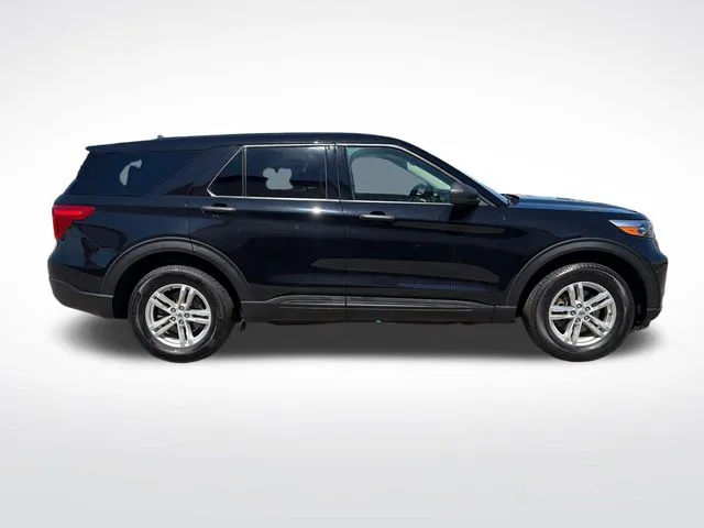 Ford Explorer photo 9