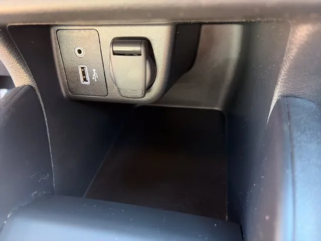 Nissan Versa photo 46
