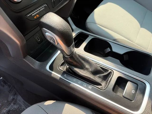 Ford Escape photo 34