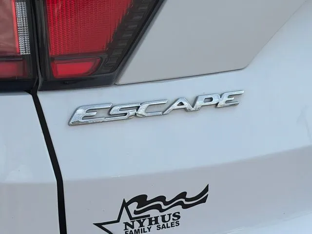 Ford Escape photo 20