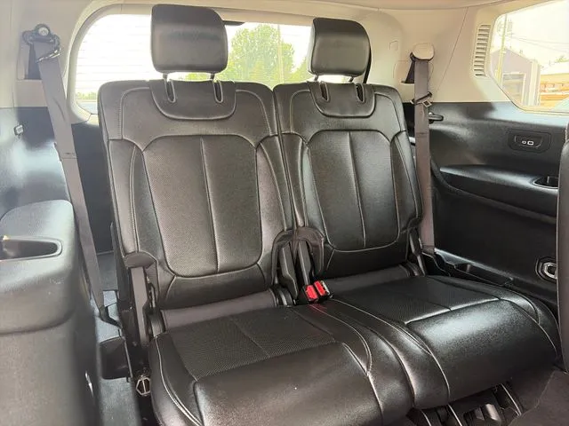 Jeep Grand Cherokee L photo 43