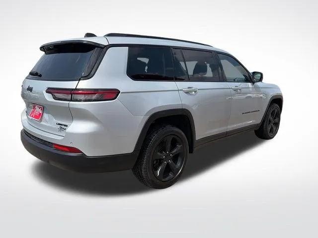 Jeep Grand Cherokee L photo 9
