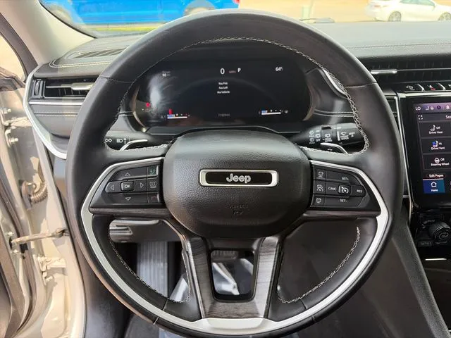 Jeep Grand Cherokee L photo 29