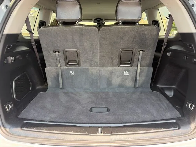 Jeep Grand Cherokee L photo 44