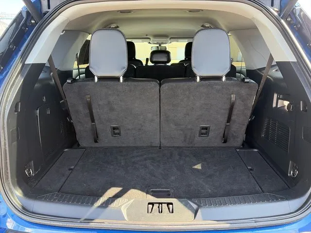 Ford Explorer photo 44