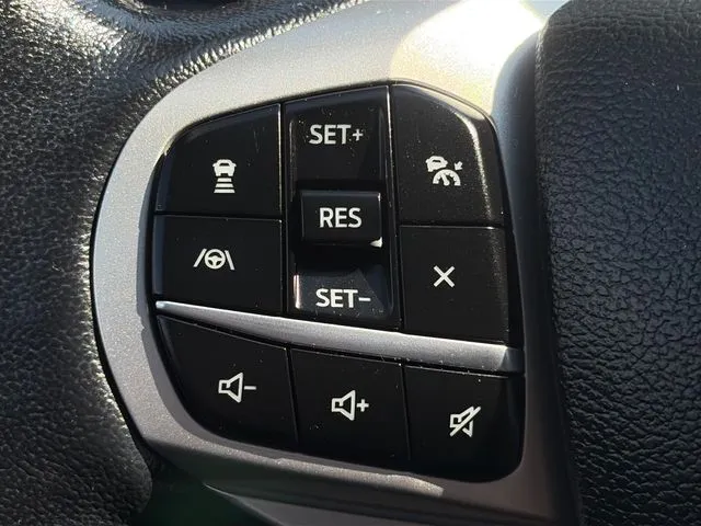 Ford Explorer photo 48