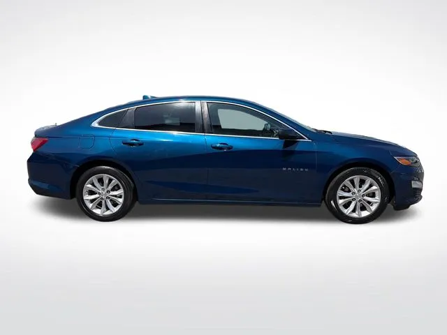 Chevrolet Malibu photo 9