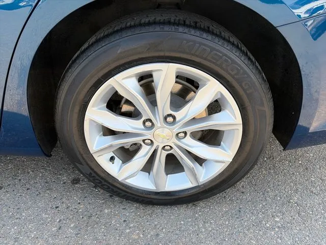 Chevrolet Malibu photo 15