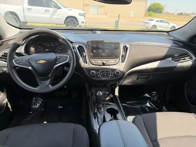 Chevrolet Malibu photo 32