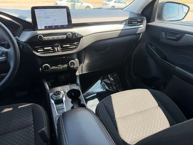 Ford Escape photo 32